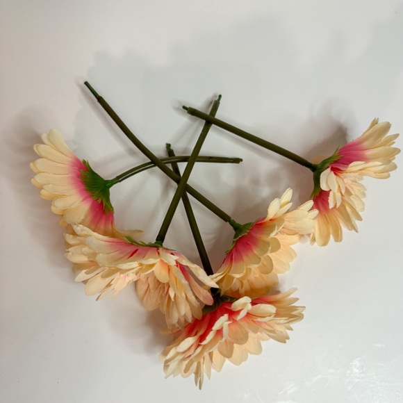 Faux Floral Bundle - 5 Stems - Picture 5 of 7